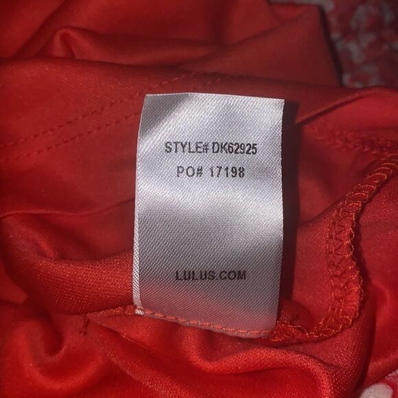 ✨ Garden Explorer Red Floral Print Mini Dress✨ - Picture 9 of 12